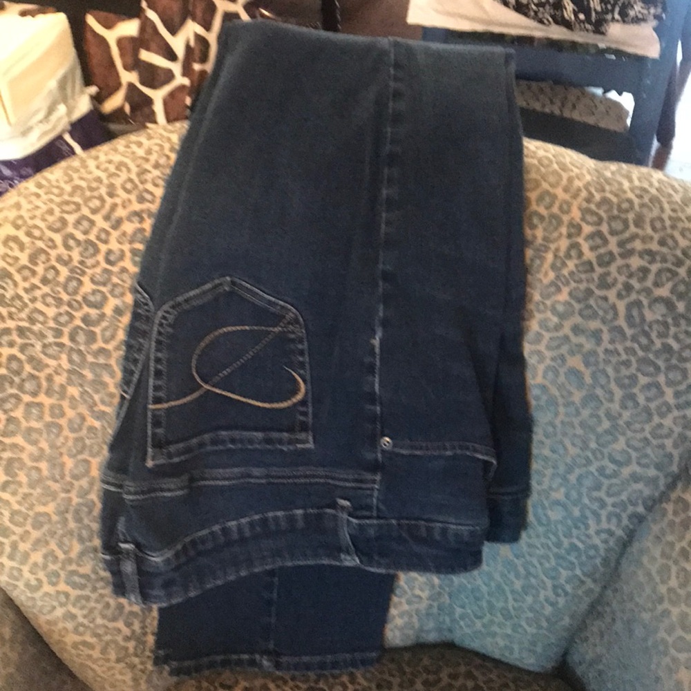 Chico's So Slimming Jeans Size 1.5 stretch